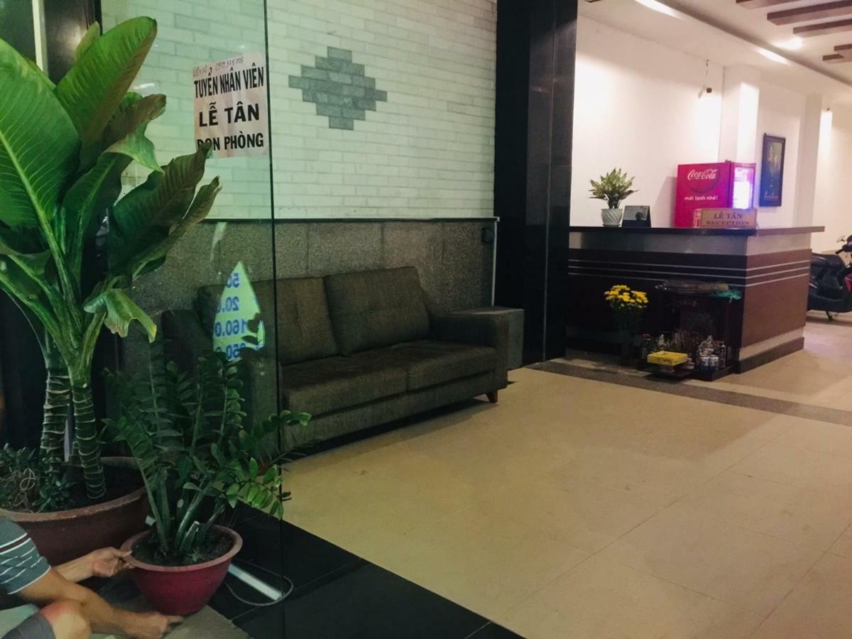 Khach San Truong Son Hotel Хошимин Екстериор снимка